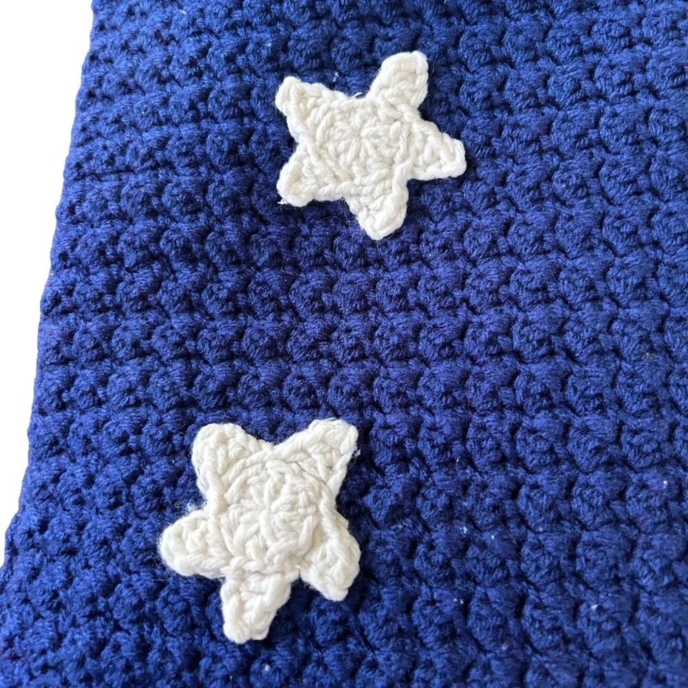 Hand Crafted Patriotic Knit Throw Pillow Cover 18 x 18 Crochet Blue White Stars